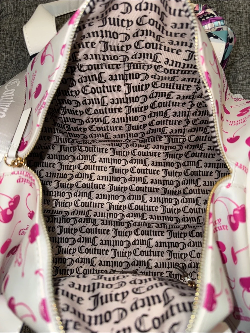 Juicy Couture Y2K Bag Pink Cherry On Top Logo Weekender Travel Duffle Bag NWT - Picture 14 of 17